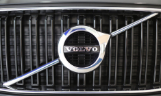 UN FONDS SUÉDOIS SE RETIRE DE VOLVO CARS EN L'ABSENCE D'IPO