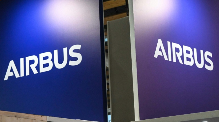 Le logo d'Airbus au FIC (International Cybersecurity Forum) à Lille, dans le nord de la France, le 8 juin 2022 ( AFP / Denis Charlet )