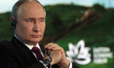 Vladimir Poutine à Vladivostok, en Russie, le 5 septembre 2024. ( POOL / VYACHESLAV PROKOFYEV )