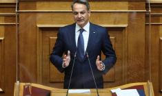LE PACTE FRANCO-GREC PROTÈGE CONTRE DES MENACES EXTÉRIEURES, DIT MITSOTAKIS