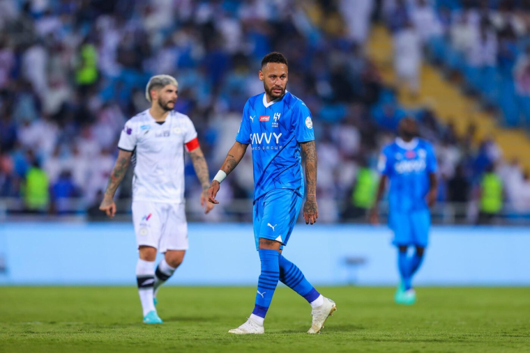 Neymar devrait manquer le début de saison