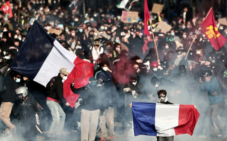 Lors de la manifestation à Marseille, le 24 octobre 2026 ( AFP / Thibaud MORITZ )