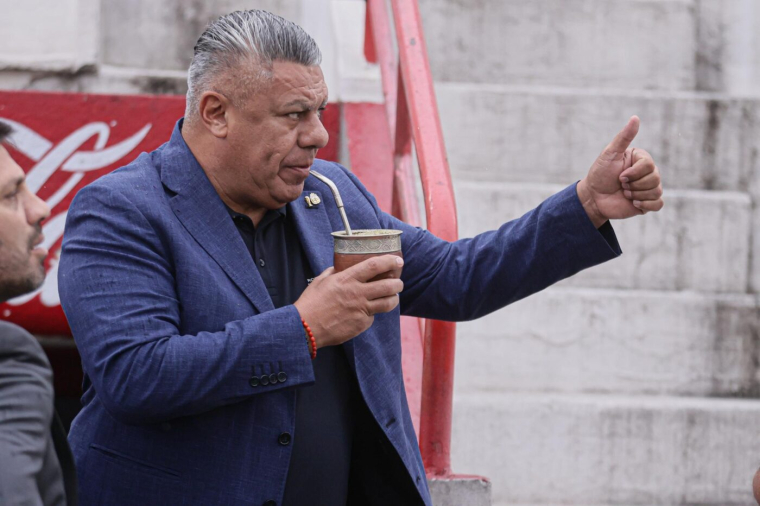 Le président de la fédération argentine interdit de quitter le territoire