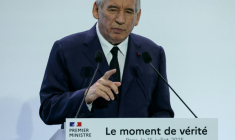 Le Premier ministre François Bayrou dévoile les grandes lignes du budget 2026 de la France, le 15 juillet 2025 à Paris ( AFP / Thomas SAMSON )