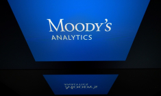 Le logo de l'agence Moody's Analytics, le 18 mars 2025 ( AFP / Lionel BONAVENTURE )