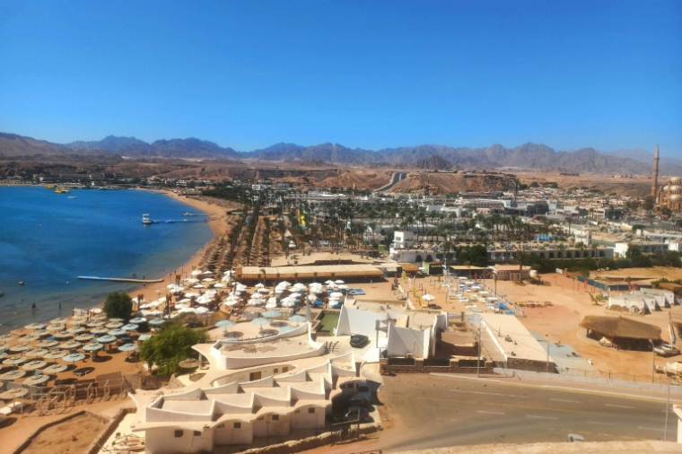 La ville de Charm el-Cheikh, sur la mer Rouge, où des pourparlers entre responsables israéliens et du Hamas se déroulent, le 7 octobre 2025 en Egypte ( AFP / STR )