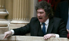Le président argentin Javier Milei à Buenos Aires le 29 avril 2026.  ( AFP / Luis ROBAYO )