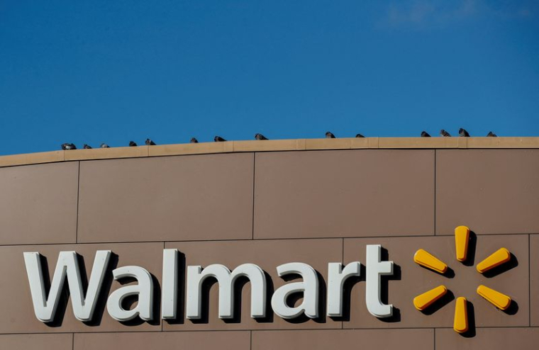 WALMART RÉDUIT SES PRÉVISIONS EN RAISON DE L'ENVOLÉE DES COÛTS