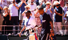 Des joueurs du PSG présentent la Ligue des champions à Roland-Garros