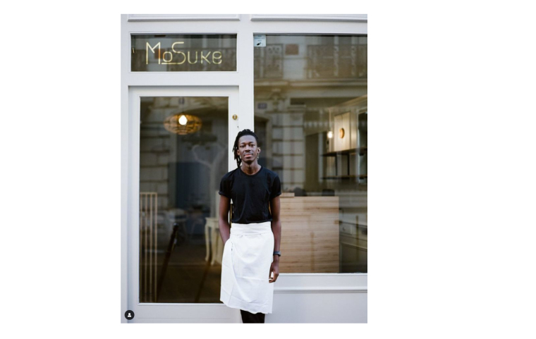 La table parisienne fusionne la cuisine malienne à la cuisine japonaise (Capture Instagram @mory_sacko_)