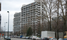 Les sénateurs du groupe CRCE à majorité communiste ont demandé mercredi un moratoire sur les loyers HLM (Crédits photo : Flickr - Stephane Mignon )