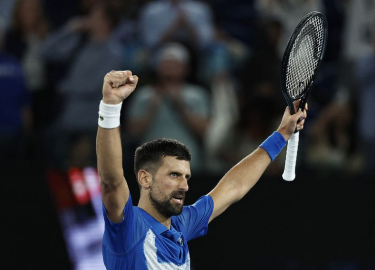 Novak Djokovic célèbre sa victoire