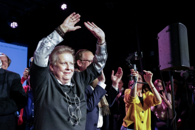 La candidate socialiste à la mairie de Strasbourg, Catherien Trautmann, après sa victoire au 2e tour des municipales, le 22 mars 2026 à Strasbourg, dans le Bas-Rhin ( AFP / Romeo BOETZLE )