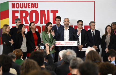 Les chefs de file du Nouveau front populaire, à Paris, le 14 juin 2024 ( AFP / JULIEN DE ROSA )