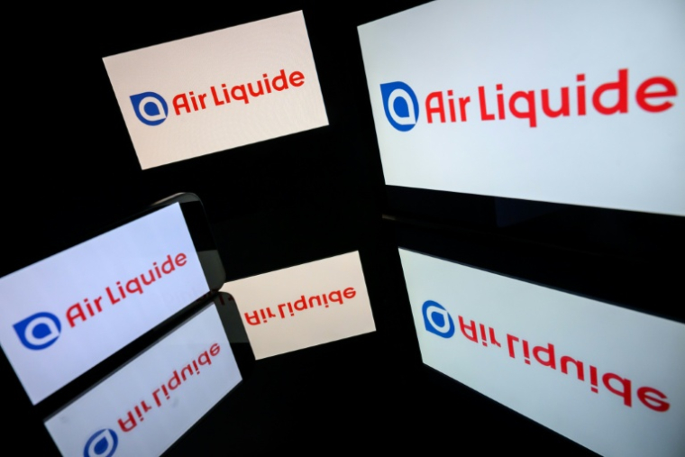 Air Liquide prévoit de renforcer "considérablement" la rémunération de ses actionnaires d'ici 2030, dans le cadre d'un plan stratégique détaillé, quelques semaines après la révélation de l'arrivée à son capital du fonds activiste Elliott ( AFP / Lionel BONAVENTURE )