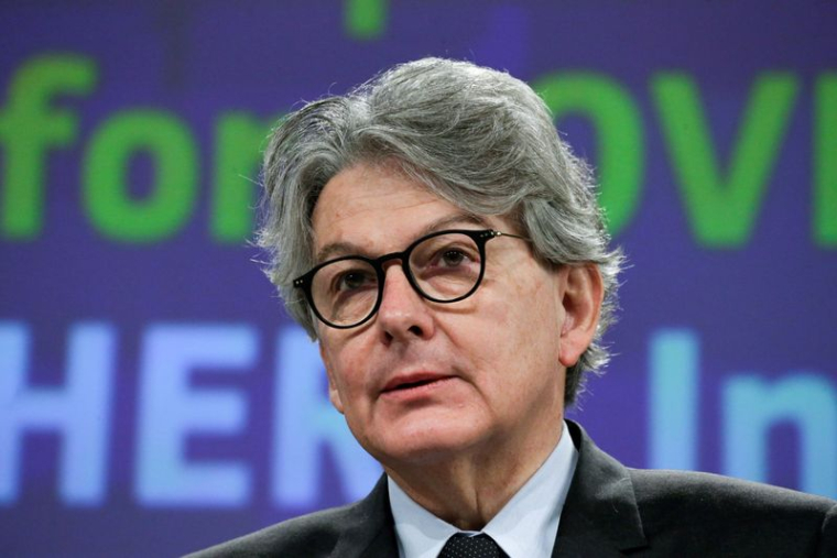 CORONAVIRUS: BRETON PROMET UNE ACCÉLÉRATION DE LA PRODUCTION DE VACCINS DANS L'UE