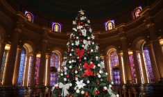 CONCERT DE NOËL DANS LA CATHÉDRALE NOTRE-DAME DE PARIS