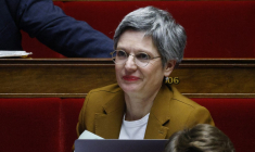 Sandrine Rousseau à Paris, le 15 février 2023. ( AFP / GEOFFROY VAN DER HASSELT )