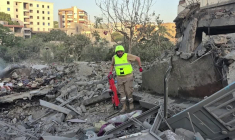 Liban: des secouristes recherchent des victimes après une frappe israélienne