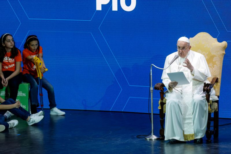 Le pape François lors d'une conférence sur la crise démographique en Italie