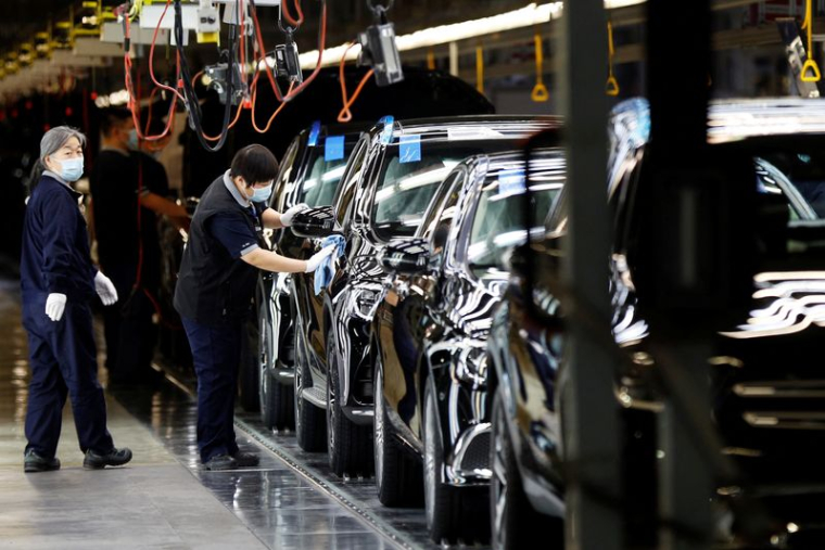 CHINE: LA CROISSANCE DES EXPORTATIONS RALENTIT EN JANVIER ET EN FÉVRIER