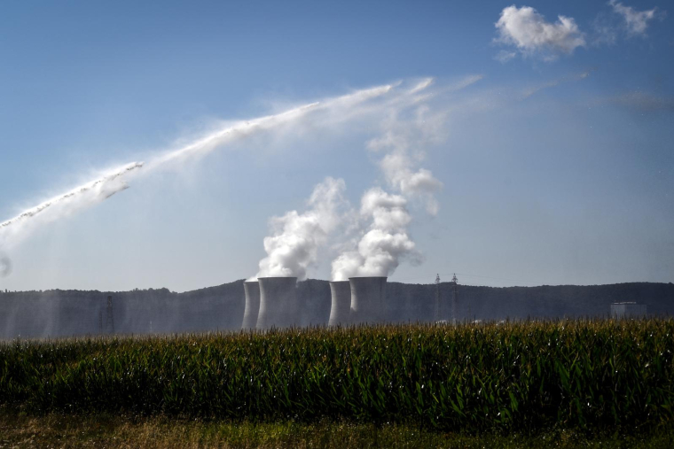 La centrale nucléaire du Bugey à Saint-Vulbas, le 20 juillet 2023. ( AFP / OLIVIER CHASSIGNOLE )