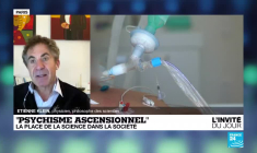 E. Klein : "Le complotisme, une sorte d’hyper-rationalité qu’on applique à un monde très restreint"