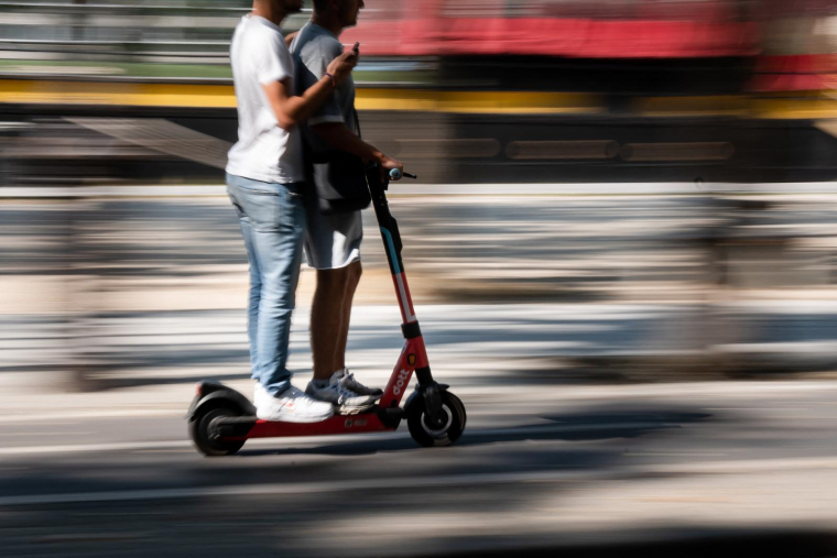 Le grand flou qui entoure la gestion des trottinettes électriques sont dans le viseur de la mairie de Paris ( AFP / - )