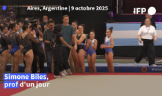 La légende de la gymnastique Simone Biles anime un atelier à Buenos Aires