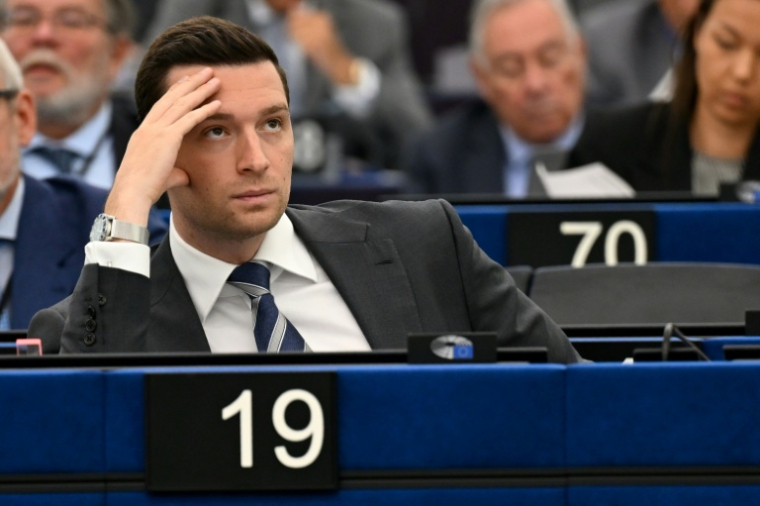 Le président du Rassemblement national (RN) et eurodéputé, Jordan Bardella, lors d'une séance au Parlement européen à Strasbourg, le 16 juin 2026 ( AFP / Jean-Christophe VERHAEGEN )