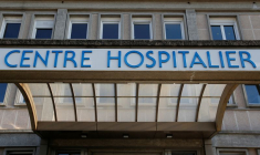 FRANCE: MACRON LANCE UNE "MISSION FLASH" SUR LES URGENCES AVANT UNE "RÉVOLUTION COLLECTIVE" DANS LA SANTÉ