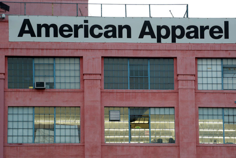 AMERICAN APPAREL À NOUVEAU EN DÉPÔT DE BILAN
