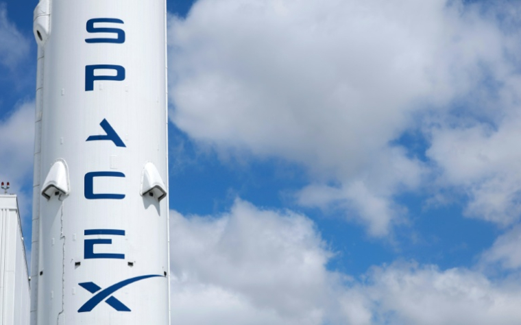 Si SpaceX est nécessaire, elle est aussi connue pour dépasser allégrement les délais et ses explosions spectaculaires lors de vols d'essai ( GETTY IMAGES NORTH AMERICA / MARIO TAMA )