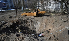 UKRAINE: LE GOUVERNEUR DE LOUHANSK RÉCLAME PLUS D'ÉVACUATIONS DE CIVILS