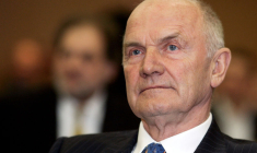 FERDINAND PIËCH, ARTISAN DE L'EXPANSION MONDIALE DE VW, EST MORT