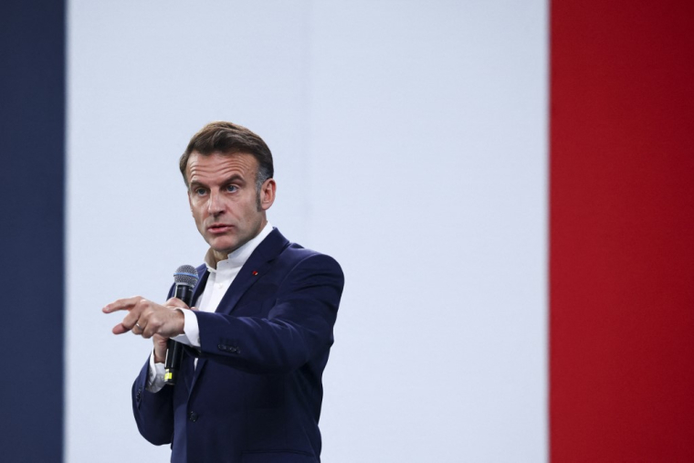 Emmanuel Macron à Chengdu, en Chine, le 5 décembre 2025. ( POOL / SARAH MEYSSONNIER )