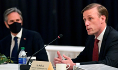 IL Y AURAIT DES CONSÉQUENCES SI NAVALNY MOURAIT, DIT WASHINGTON