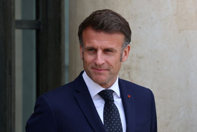 Le président français Macron au palais de l'Élysée à Paris