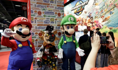 Dans les allées de la Paris Games Week, le 30 octobre 2025 ( AFP / STEPHANE DE SAKUTIN )