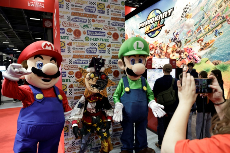 Dans les allées de la Paris Games Week, le 30 octobre 2025 ( AFP / STEPHANE DE SAKUTIN )