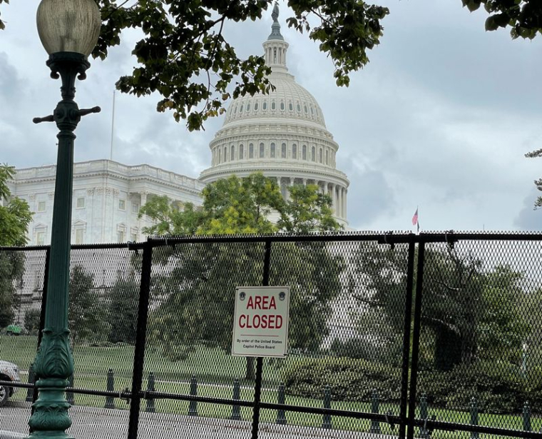 SÉCURITÉ RENFORCÉE À WASHINGTON AVANT UNE MANIFESTATION PRO-TRUMP
