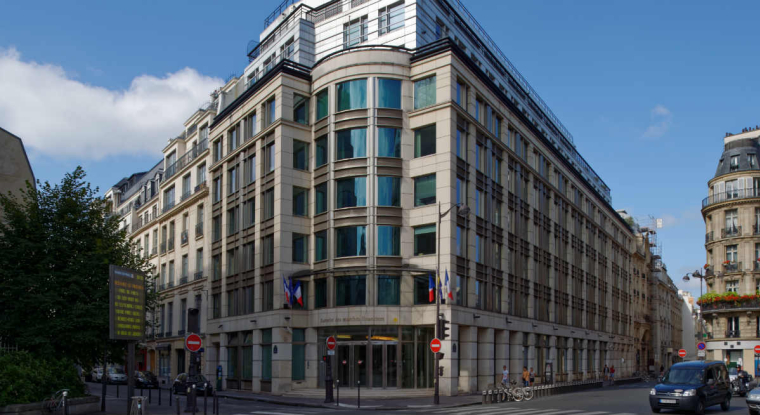 La liquidité est un critère essentiel en gestion collective. Le souscripteur doit être assuré de pouvoir entrer et sortir du fonds – à un rythme quotidien ou hebdomadaire, selon la périodicité de valorisation. Le régulateur y veille. (© AMF)