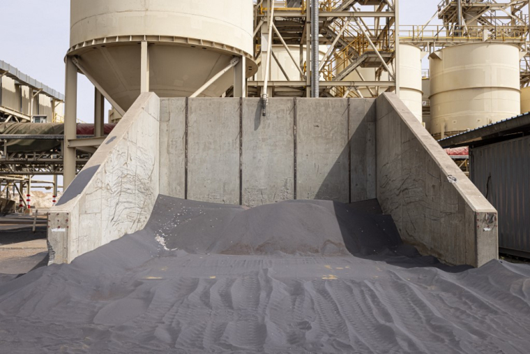 Un site d'Eramet, à Diogo (Sénégal) ( AFP / PATRICK MEINHARDT )