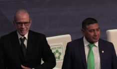 Des candidats à la présidentielle péruvienne arrivent pour la deuxième journée de débats