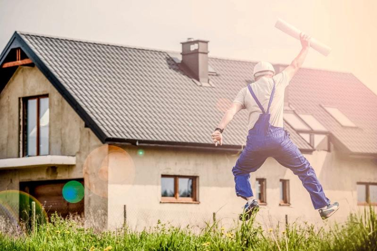 En période de taux bas, les Français privilégient encore la pierre. Retrouvez dans cet article 4 réflexes à adopter avant de souscrire un crédit immobilier. (Crédit : Pixabay)