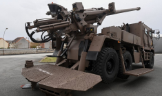 KNDS fabrique notamment le canon automoteur Caesar (illustration) ( AFP / JEAN-FRANCOIS MONIER )