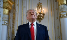 Le président américain Donald Trump dans sa résidence Mar-a-Lago en Floride, le 16 janvier 2026 ( AFP / ANDREW CABALLERO-REYNOLDS )