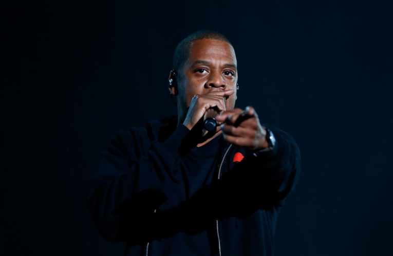 Le chanteur et producteur de rap Jay-Z, époux de Beyoncé, s’est épris en 2006 d’une marque de champagne, Armand de Brignac crédit photo : Shutterstock