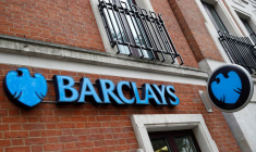 On voit une succursale de la banque Barclays à Londres