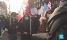 Covid-19 en France : "on se sent sacrifiés" des étudiants manifestent à travers la France